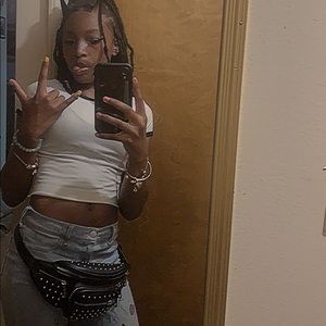 Meet your Posher, Taccara